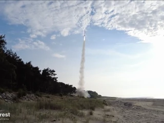 Udany start rakiety suborbitalnej Perun z poligonu w Ustce (21.06.2023)
