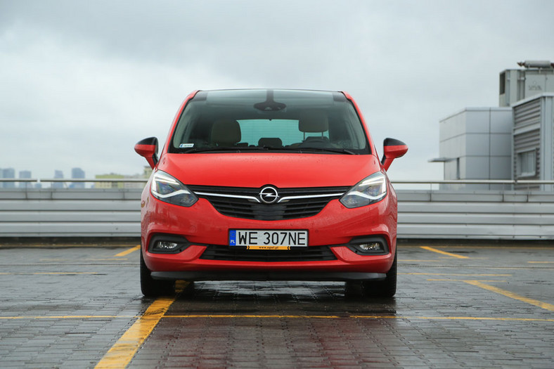 Opel Zafira 2.0 CDTI - 7 miejsc dla rodziny