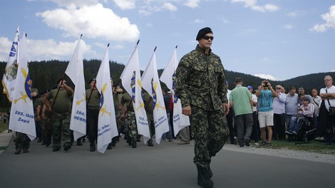 Postrojavanje na Igmanu