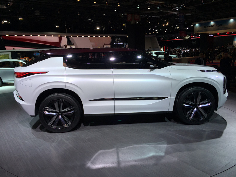 Mitsubishi GT-PHEV Concept