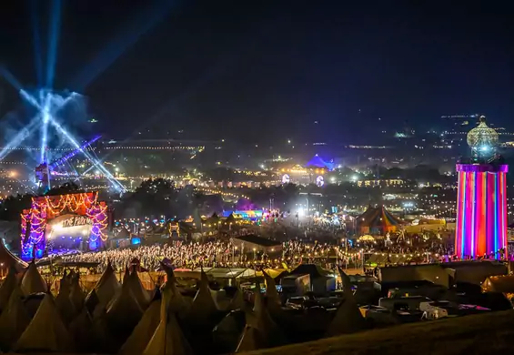 Glastonbury nie boi się koronawirusa i ogłasza kolejne gwiazdy. Czy fani zechcą ryzykować?