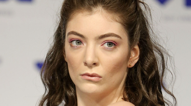 Hatalmas veszteség érte Lorde-t, aki nem tudja, hogyan tovább /Fotó: Northfoto