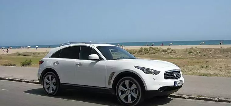 Infiniti FX30d: SUV dla kochających luksus