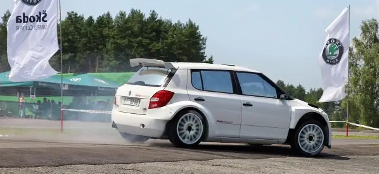 Fabia S2000 walczy o homologację