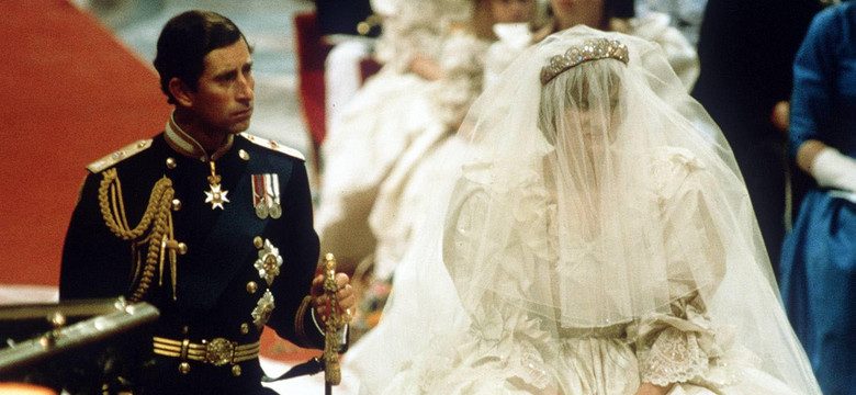Diana miała drugą suknię ślubną. Ten projekt odszedł w zapomnienie