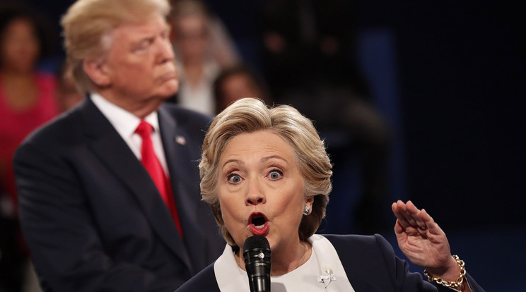 Clinton: "Maga hazug!
A kampánya szétesőben van." / Fotó: MTI