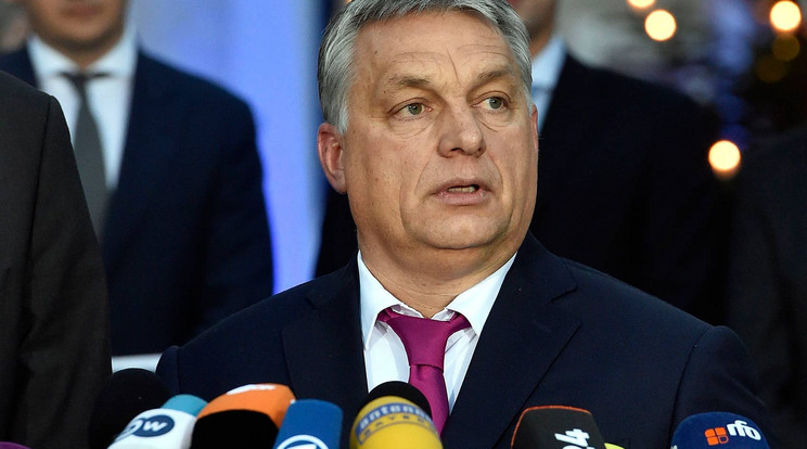 Orbán Viktor a CSU-nál is beszélt, de ionterjút adott a német BILD-nek is / Fotó: MTI- Máthé Zoltán