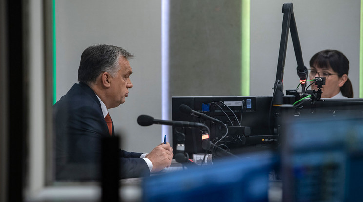 Orbán Viktor a rádióban / MTI/Szigetváry Zsolt