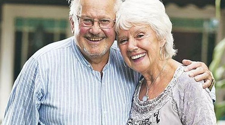 58 év után újra egybekelt az idős brit pár