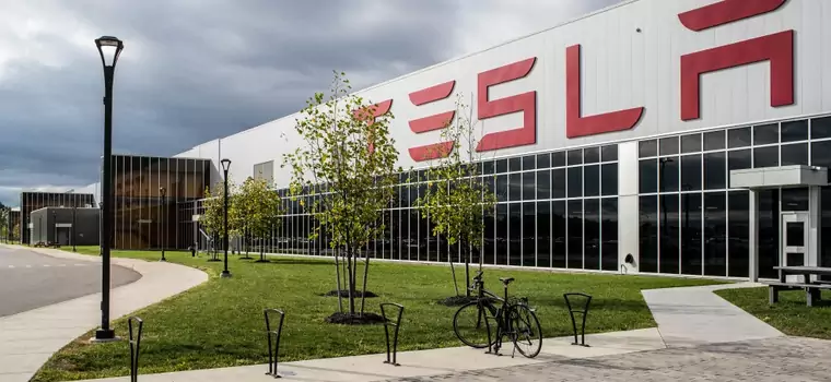 Tesla poszła na rekord. Firma najbardziej wartościowym producentem aut na giełdzie