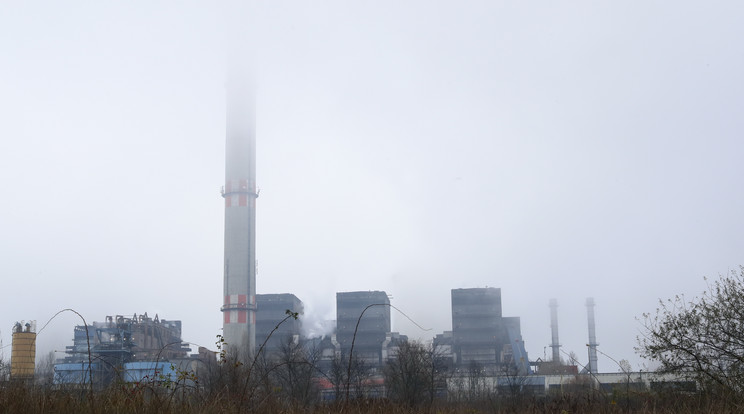 A Mátrai Erőmű sok embernek ad munkát a környéken, de félnek is tőle az emberek, amit a mostani baleset csak felerősített  /Fotó: Fuszek Gábor