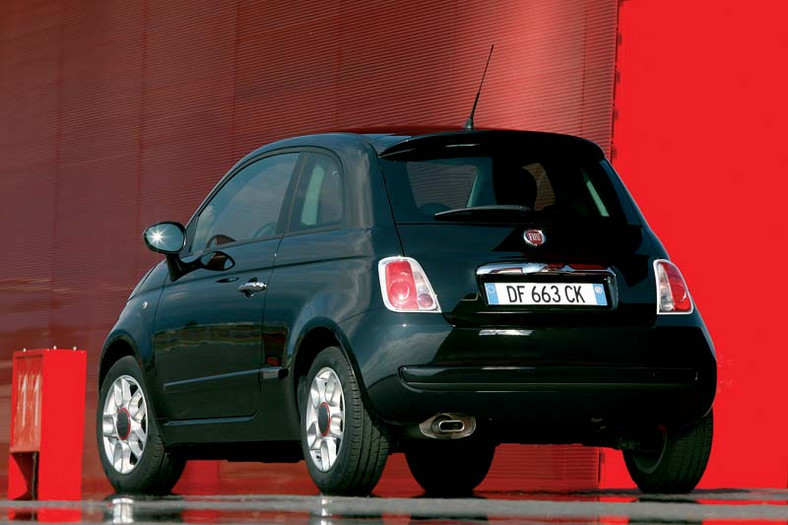 Nowy Fiat 500: Znamy już szczegółowe dane. Cena 9,5 tys. euro (fotogaleria)