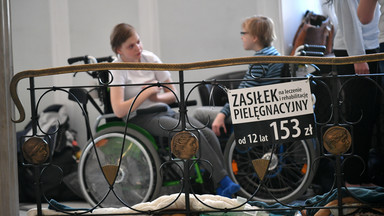 Onet24: protest niepełnosprawnych w Sejmie