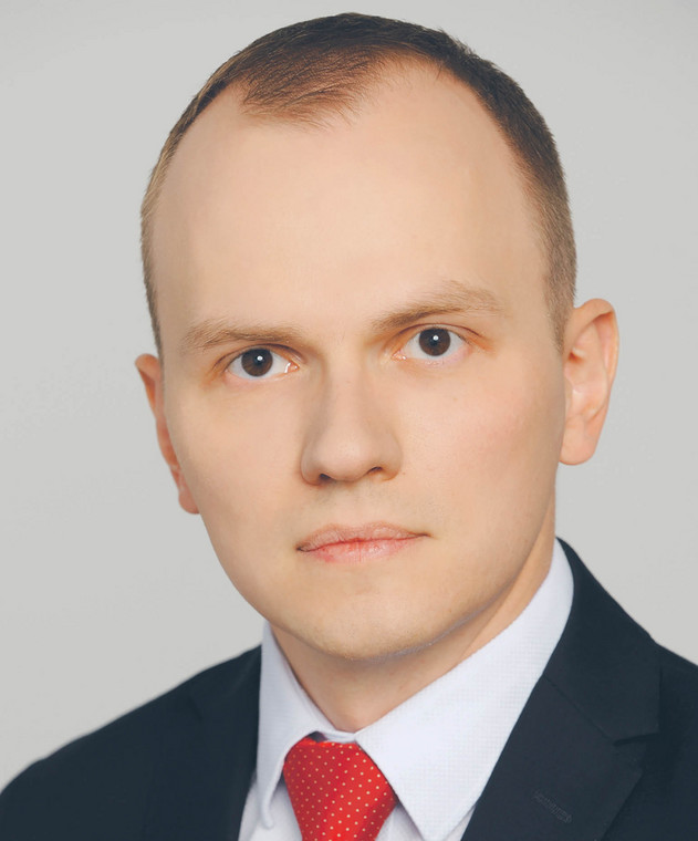 Robert Stępień radca prawny, starszy prawnik w biurze kancelarii Raczkowski Paruch w Krakowie