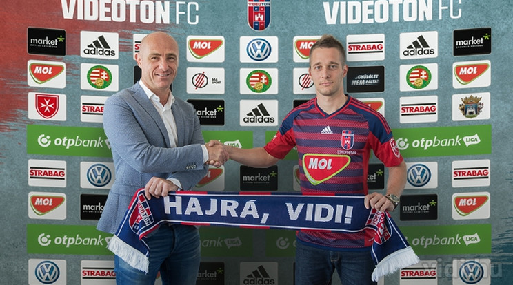 Bódi Ádám (jobbra) és a Videoton sportigazgatója, Kovács Zoltán /Fotó: vidi.hu