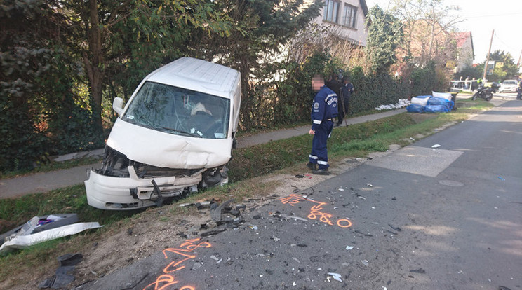 A balesetben két ember megsérült, egy pedig életét vesztette/Fotó:Blikk