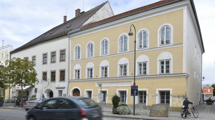 Braunau belvárosában áll a Führer szülőháza / Fotó: MTI