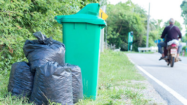 Opłaty za śmieci. Sprawdź, kto jest zwolniony z opłat, a komu przysługuje zniżka