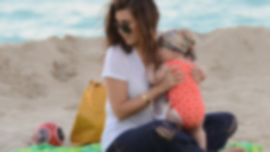 Kourtney Kardashian z rodziną na plaży