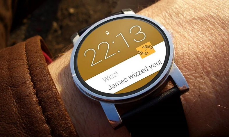 Zegarki z systemem Android Wear to ekstraklasa jeśli chodzi o czytelność powiadomień