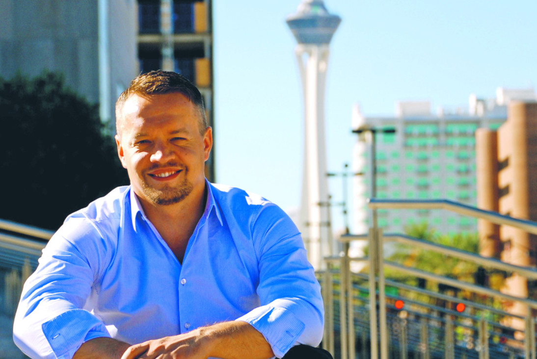 Jakub Mędrala, Polak z uprawnieniami amerykańskiego adwokata, prowadzi własną kancelarię w Las Vegas