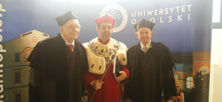 Dwaj historycy nowymi doktorami honoris causa UO. 23-lecie uczelni