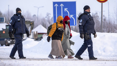 Finlandia zamknęła granicę z Rosją z powodu sterowanej z Kremla akcji przerzutu migrantów, mówi fiński minister