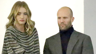 Zakochani Jason Statham i Rosie Huntington-Whiteley przyłapani na czułościach