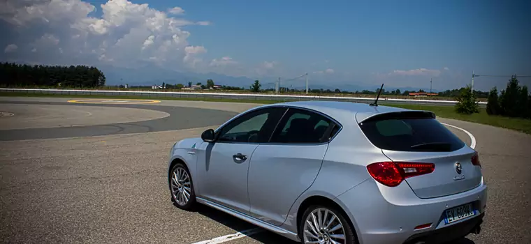 Alfa Romeo Giulietta "Quadrifoglio Verde"