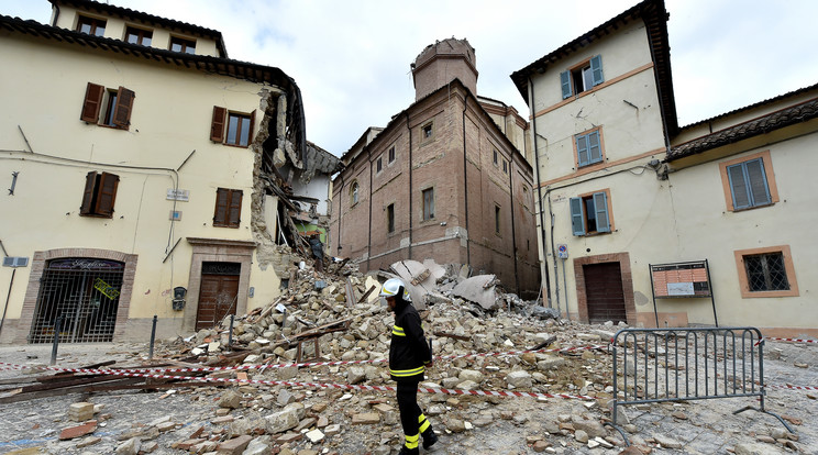 Újabb földrengés rázta meg Olaszországot /Fotó: AFP
