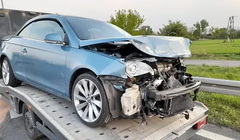 Stracił panowanie i rozbił auto. Miał na sumieniu coś gorszego