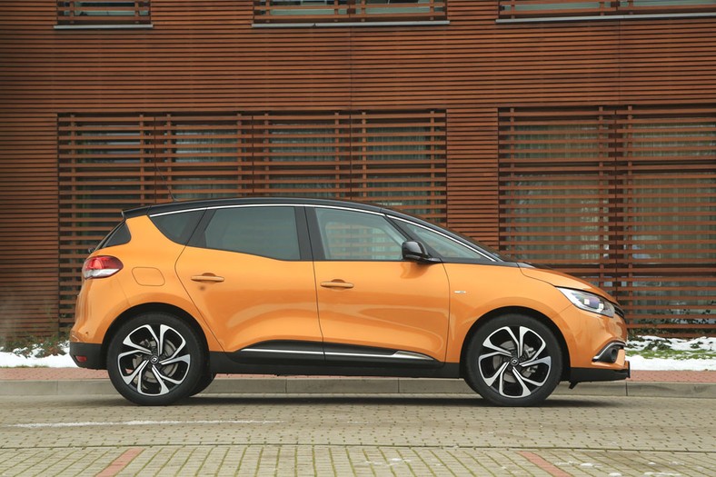 Renault Scenic - modny crossover czy van?