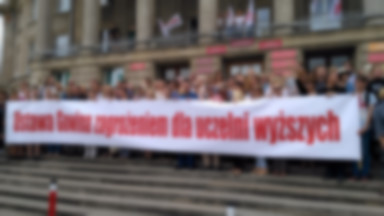 Protest akademików przed reformą nauki