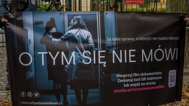 Śmiertelne wady płodu, nowe prawo stawia kobiety pod ścianą. Powstaje film "O tym się nie mówi"