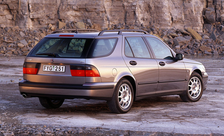 Saab 9-5: koniec produkcji pierwszej generacji