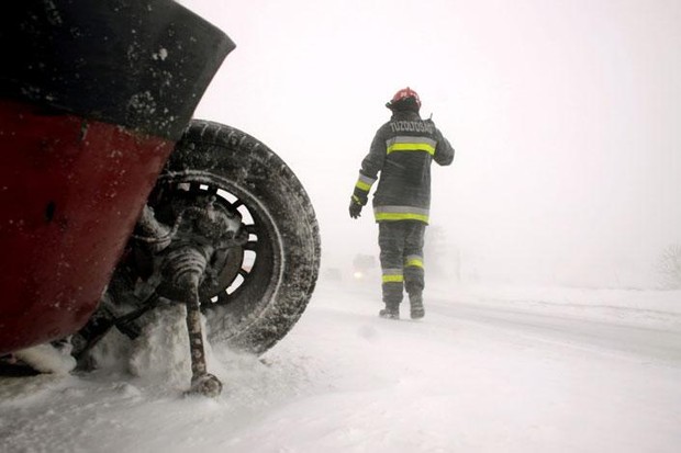 2013. március 14-én erős lehülés kezdődött meg Magyarországon, ami egy frontnak köszönhetően intenzív hóeséssel párosult. A feltámadt, olykor több mint száz kilométeres szél katasztrofális helyzeteket teremtett az utakon. 