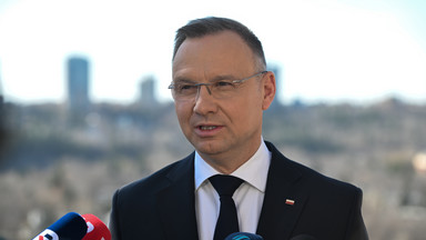 Andrzej Duda spotka się z Radosławem Sikorskim. W tle ważne wystąpienie