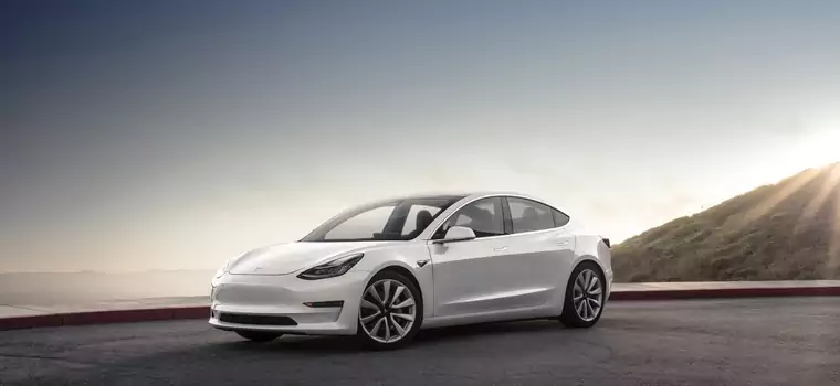 Tesla zbudowana tak źle, jak auta Kia sprzed 30 lat?