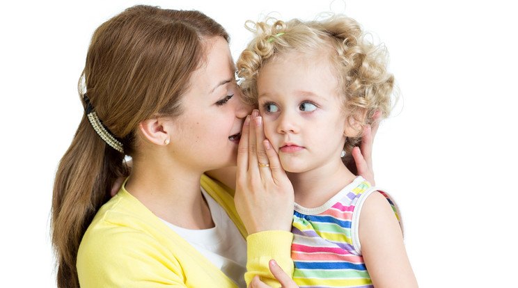 Ön hazudik a gyerekének ? /Fotó: Shutterstock