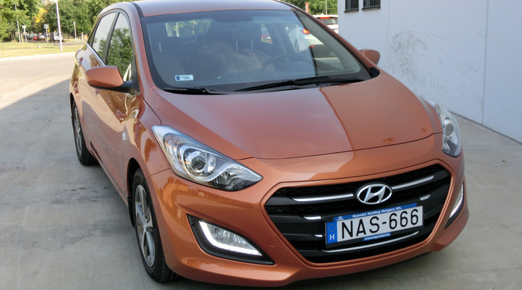 Megújult a kompakt Hyundai