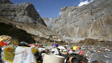 Wojsko posprząta Himalaje po wspinaczach. Mają usunąć ponad 50 ton śmieci