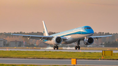 Samolot KLM  zawrócił na lotnisko w Amsterdamie z powodu agresywnego pasażera
