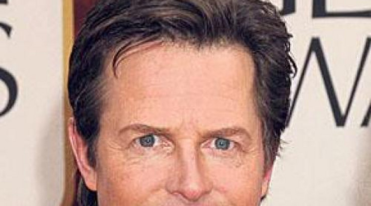 Michael J. Fox csak nevet a betegségén