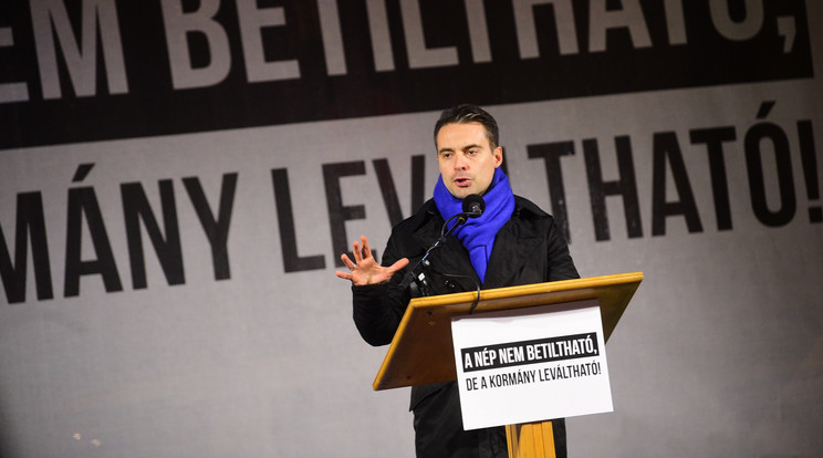 December 15-én, egy hónappal ezelőtt még így látahhtuk a Jobbik elnökét / Fotó: MTI - Balogh Zoltán