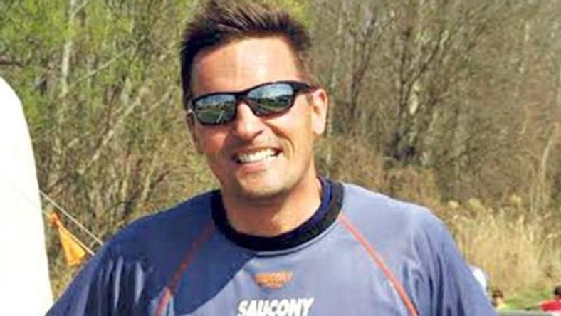 Gajdos Tamás rajthoz áll - Blikk.hu