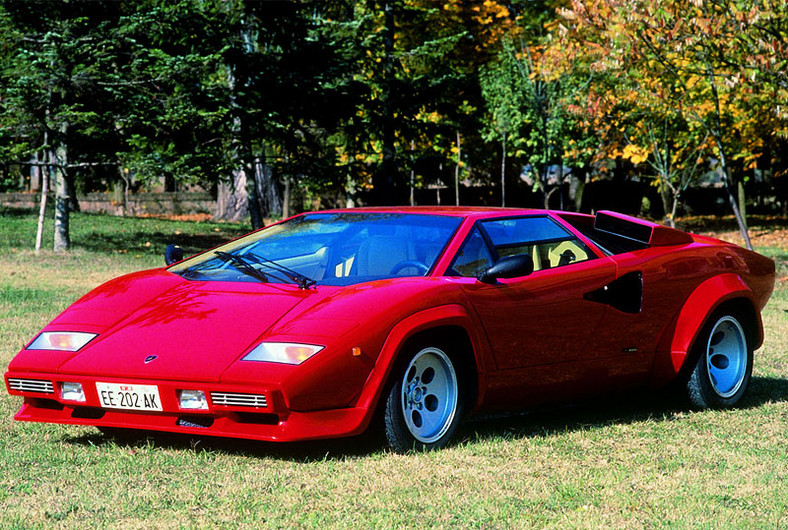 Legendy pod lupą: Lamborghini Countach – król supersportów