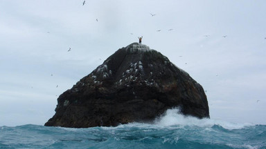 Szkot Nick Hancock przeżył 43 dni na skalistej wyspie Rockall i ustanowił nowy rekord świata