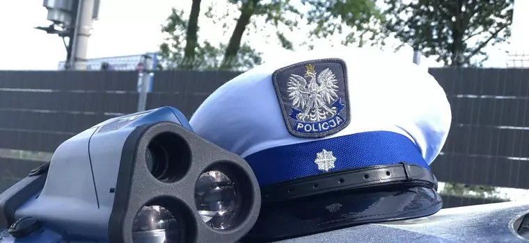 Policjanci z drogówki nie mieli wątpliwości. Dwoje kierowców z miejsca straciło uprawnienia