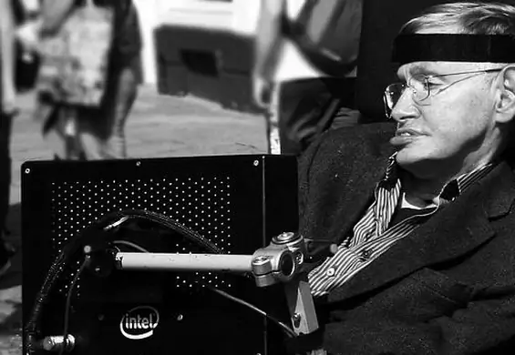 Nie żyje Stepehen Hawking. Wybitny astronom i fizyk mial 76 lat