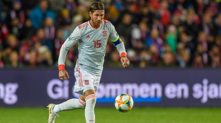 Sergio Ramos 2005. március 26-án volt először spanyol válogatott, 2019. október 12-én pedig rekorder lett a 168. fellépésével / Fotó: Profimedia